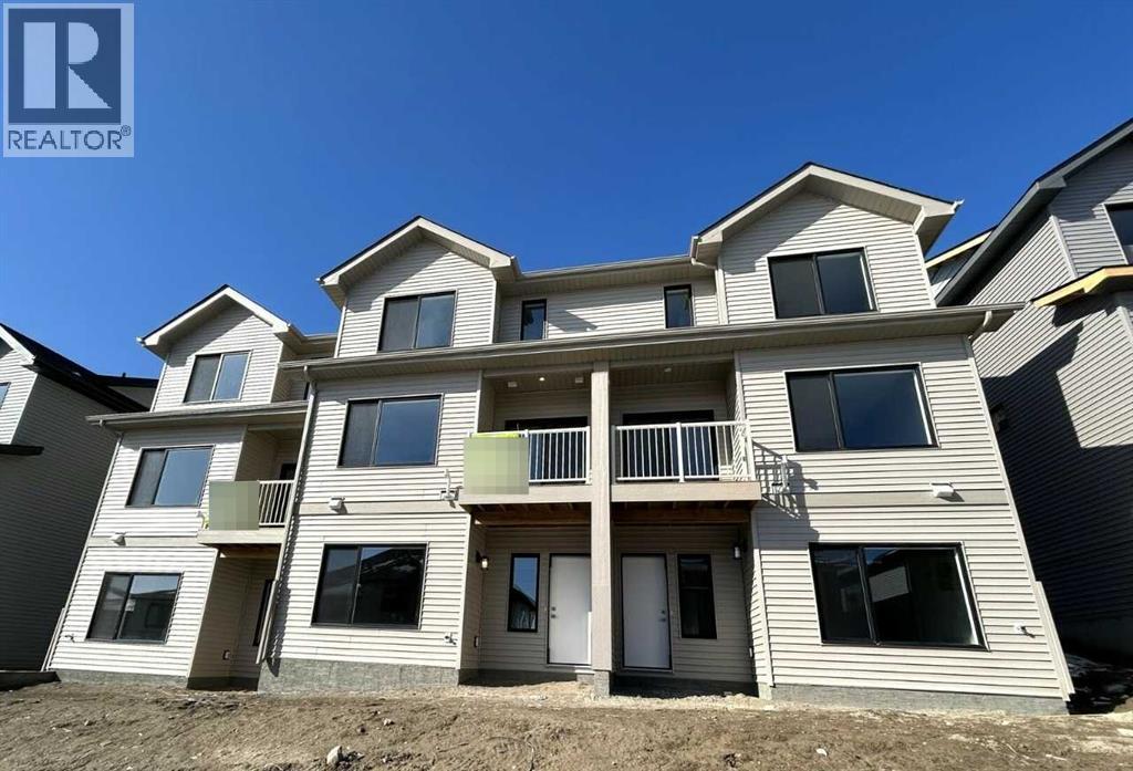 374 Heritage Boulevard, Cochrane, Alberta  T4C 0L3 - Photo 4 - A2294557