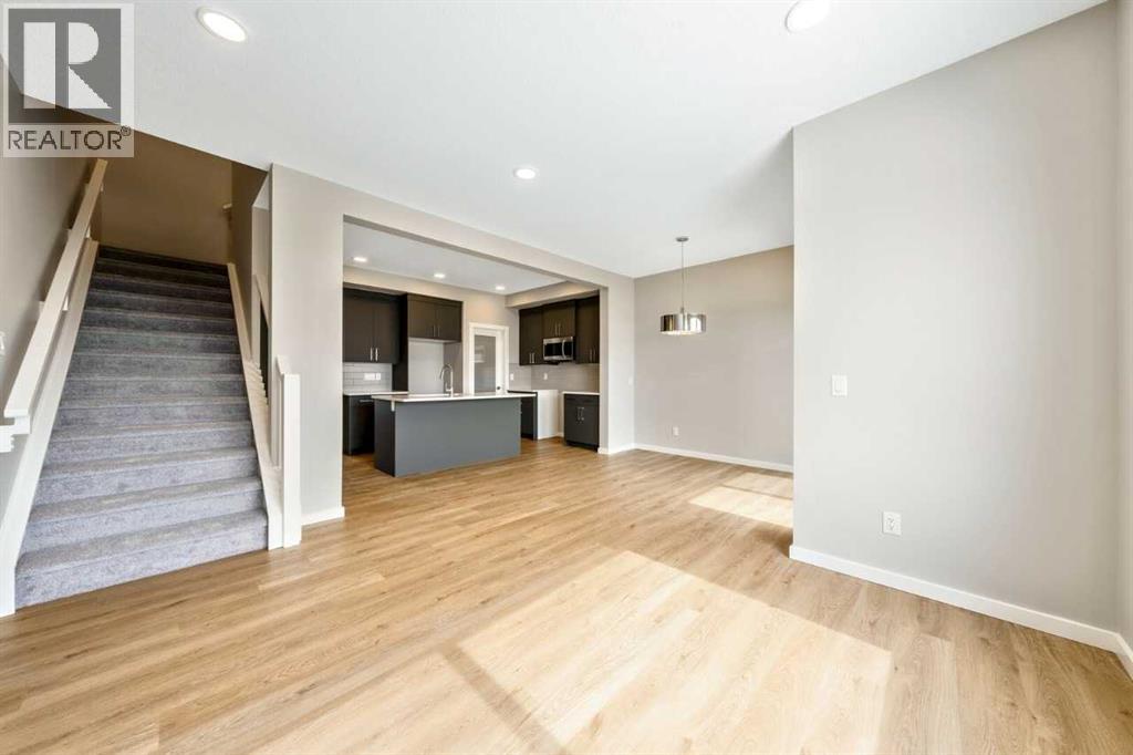 370 Heritage Boulevard, Cochrane, Alberta  T4C 0L3 - Photo 8 - A2294884