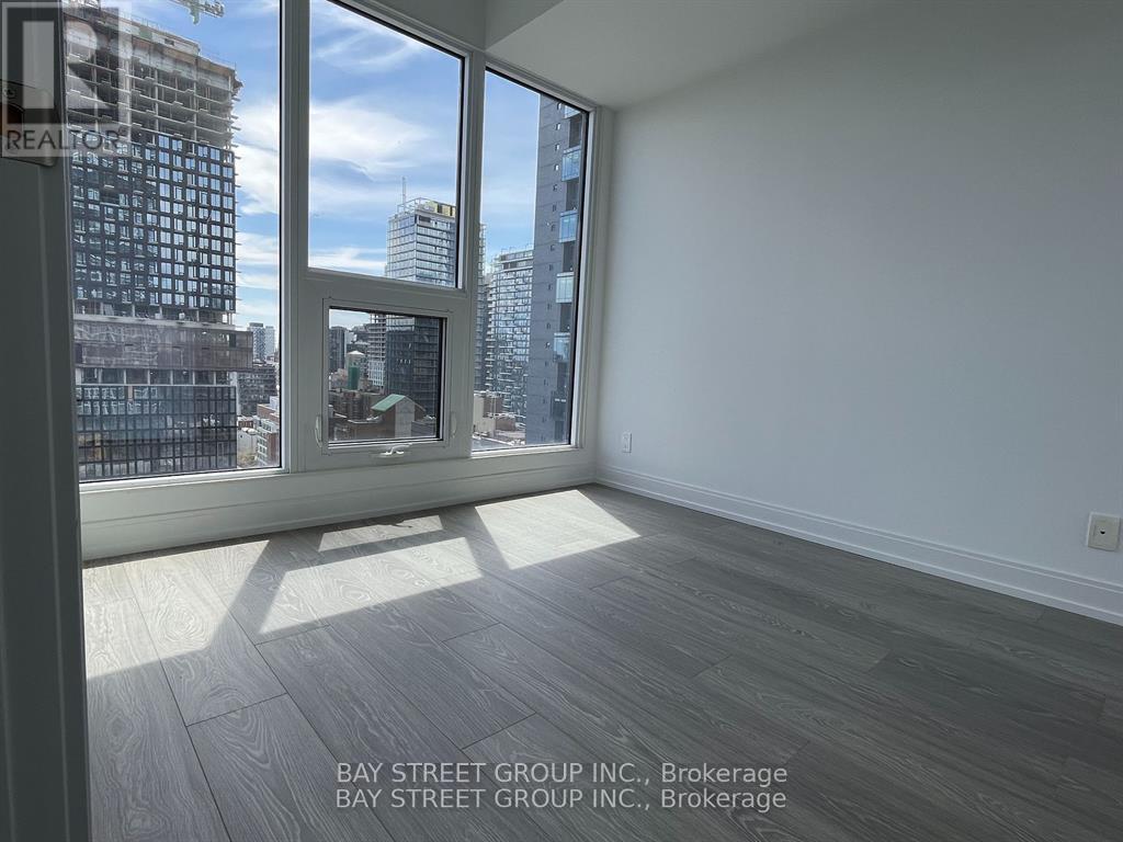 1705 - 181 Dundas Street E, Toronto, Ontario  M5A 1Z4 - Photo 7 - C12956464