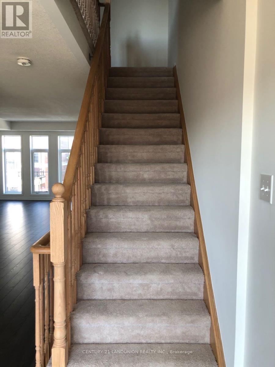 2641 Deputy Minister Path, Oshawa, Ontario  L1L 0M7 - Photo 11 - E12956434