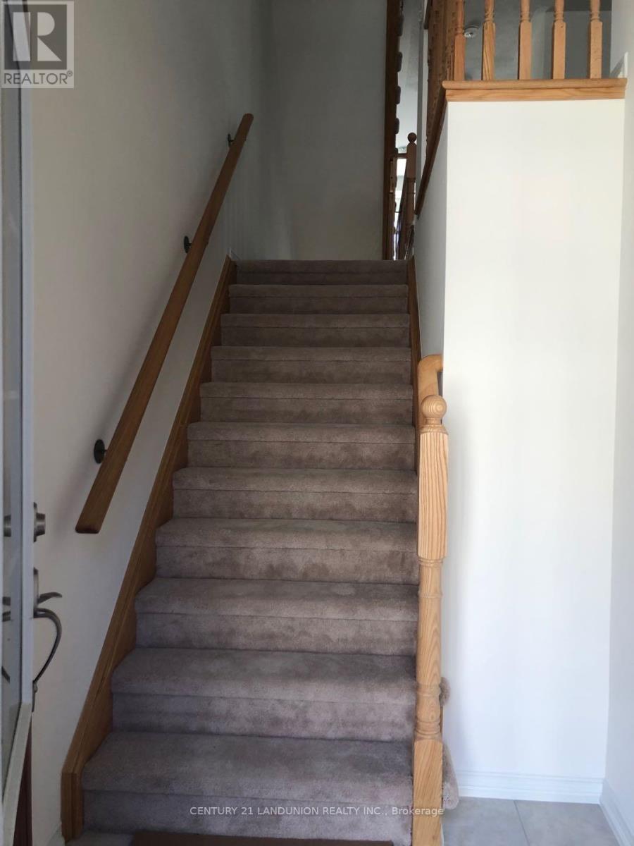 2641 Deputy Minister Path, Oshawa, Ontario  L1L 0M7 - Photo 4 - E12956434