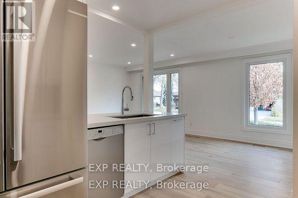 Main - 16 Stephenfrank Road, Toronto, Ontario  M1P 3W3 - Photo 11 - E12956468