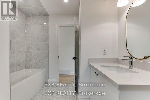 Main - 16 Stephenfrank Road, Toronto, Ontario  M1P 3W3 - Photo 18 - E12956468