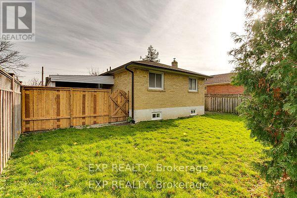 Main - 16 Stephenfrank Road, Toronto, Ontario  M1P 3W3 - Photo 25 - E12956468