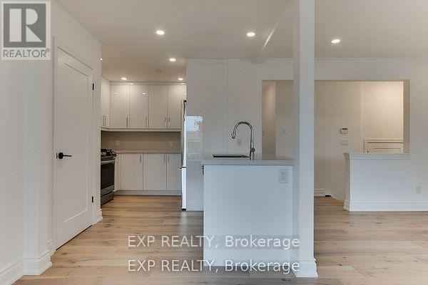 Main - 16 Stephenfrank Road, Toronto, Ontario  M1P 3W3 - Photo 7 - E12956468