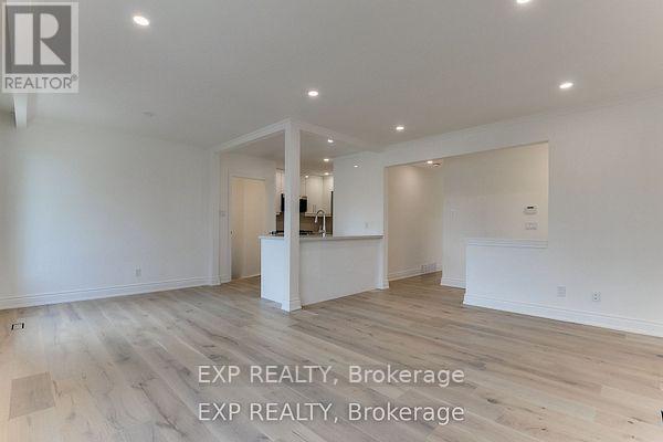 Main - 16 Stephenfrank Road, Toronto, Ontario  M1P 3W3 - Photo 8 - E12956468