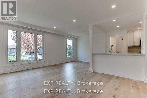 Main - 16 Stephenfrank Road, Toronto, Ontario  M1P 3W3 - Photo 9 - E12956468