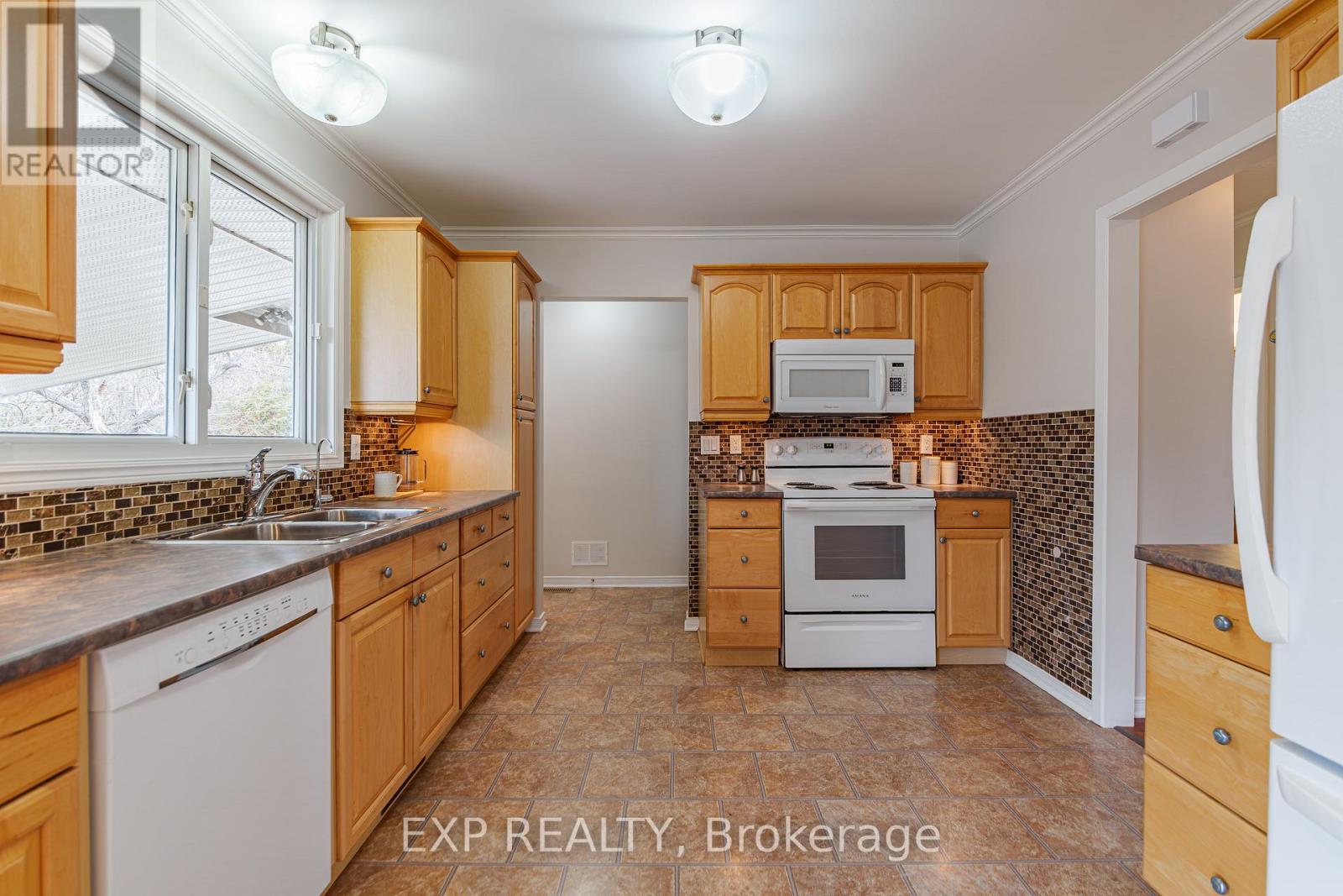 1381 Pebble Road, Ottawa, Ontario  K1V 7R7 - Photo 14 - X12956444