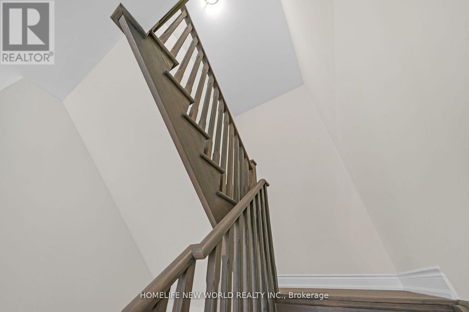 15 Caviglia Lane, Markham, Ontario  L6B 0C4 - Photo 13 - N12956470