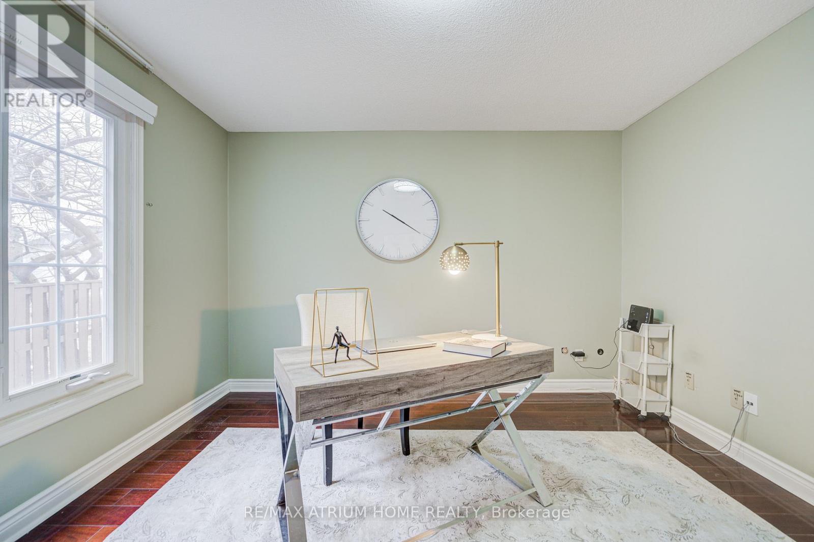 70 Strathearn Avenue, Richmond Hill, Ontario  L4B 2J5 - Photo 17 - N12956474