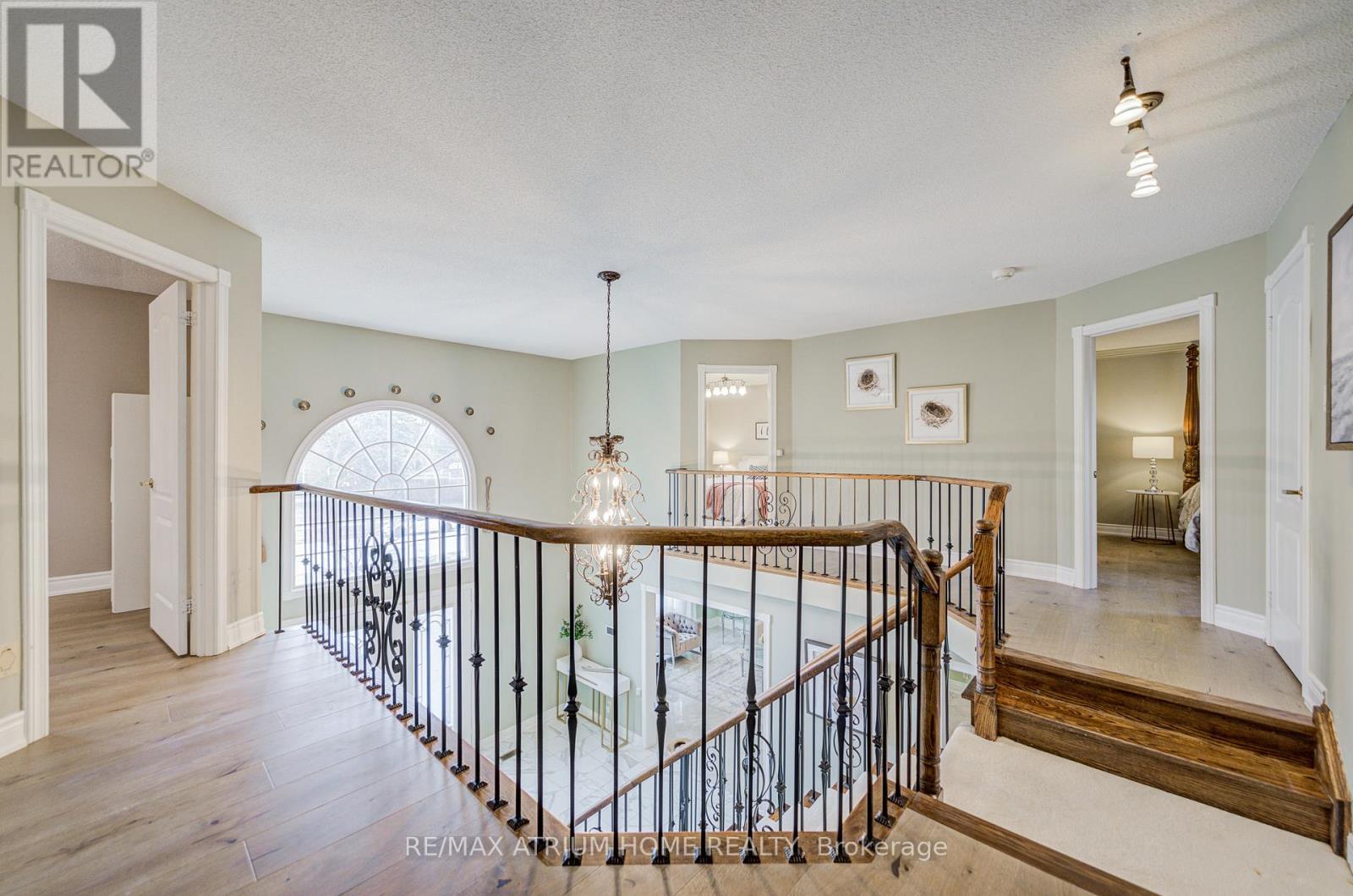 70 Strathearn Avenue, Richmond Hill, Ontario  L4B 2J5 - Photo 20 - N12956474