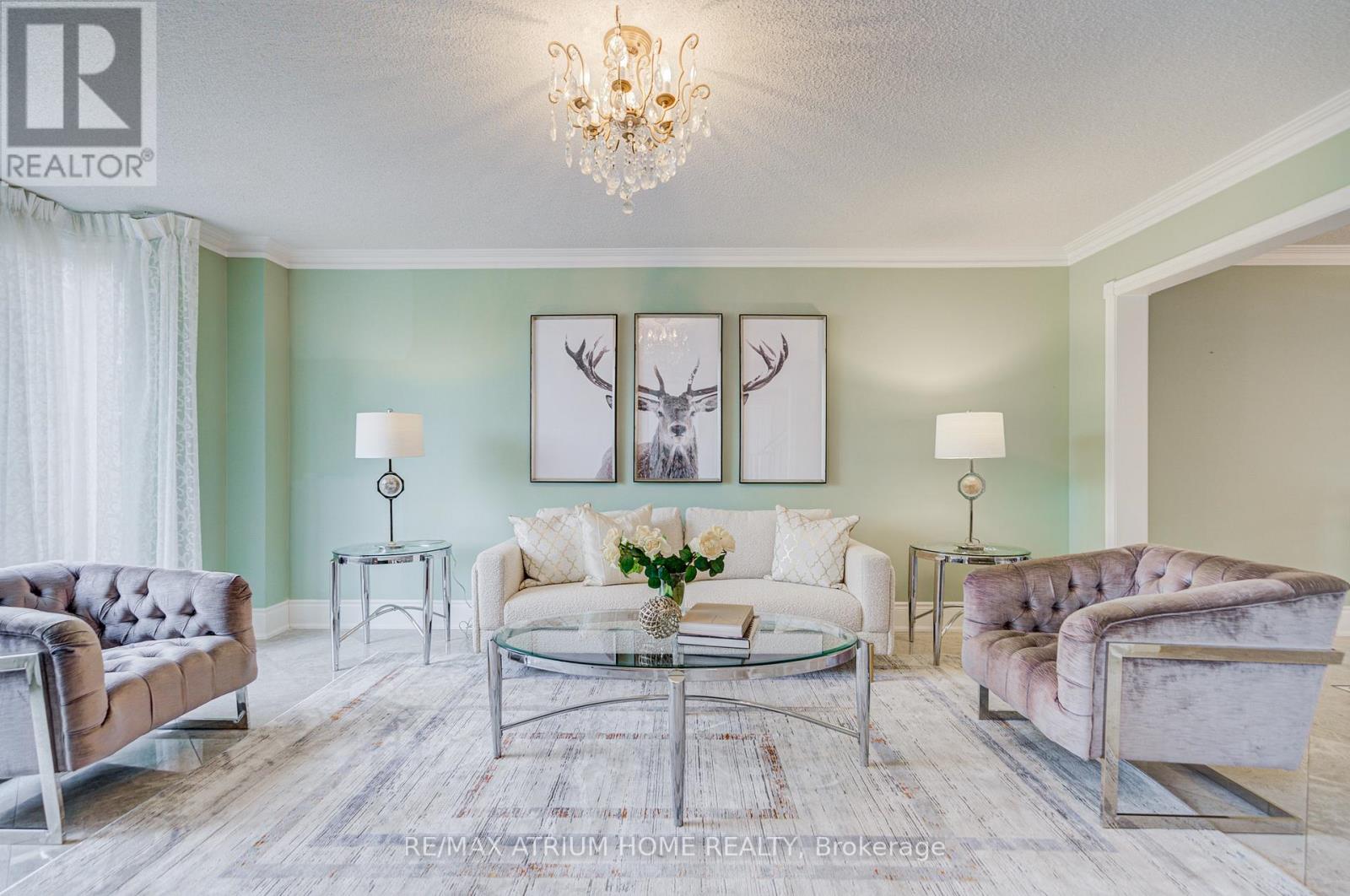 70 Strathearn Avenue, Richmond Hill, Ontario  L4B 2J5 - Photo 5 - N12956474