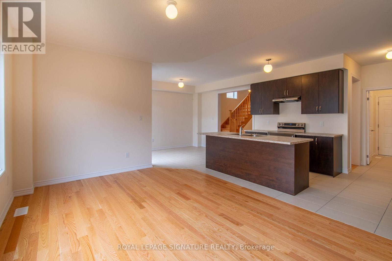 22 Prudhoe Terrace, Barrie, Ontario  L9S 2Z8 - Photo 14 - S12956448