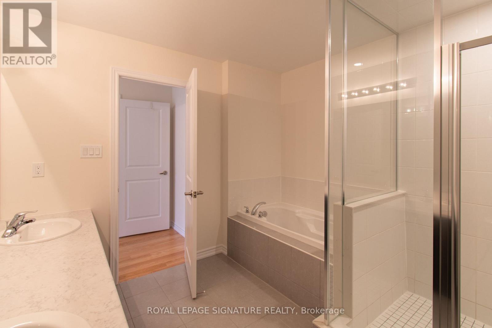 22 Prudhoe Terrace, Barrie, Ontario  L9S 2Z8 - Photo 41 - S12956448