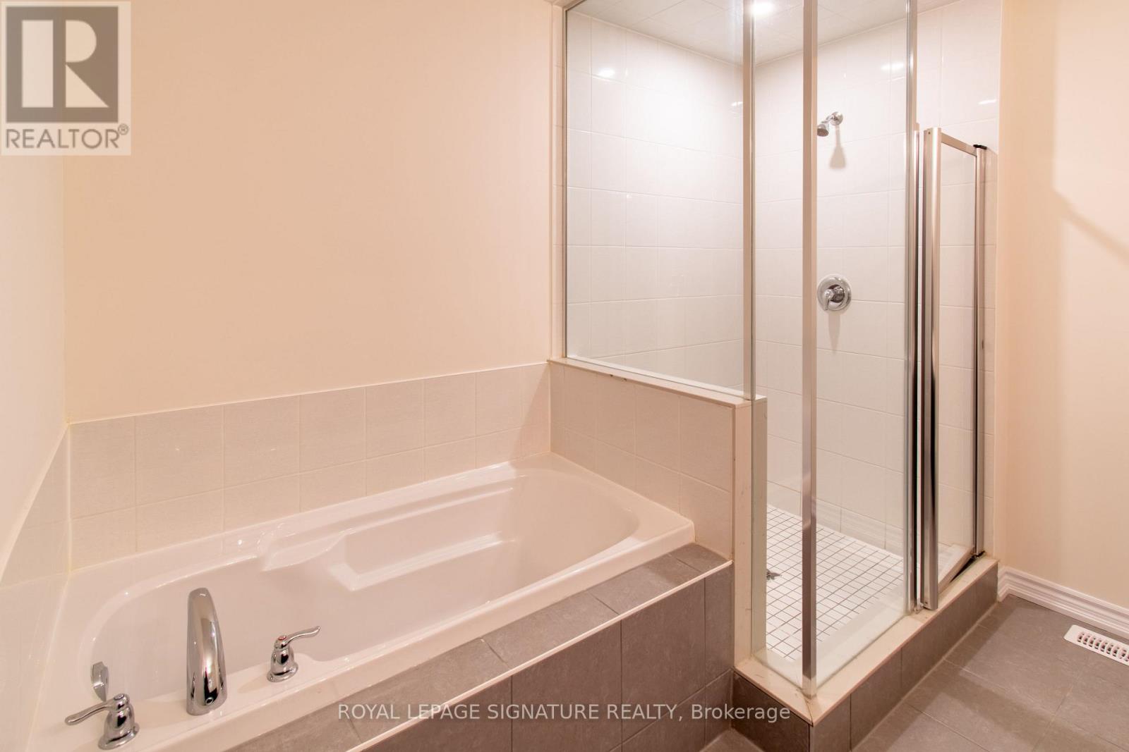 22 Prudhoe Terrace, Barrie, Ontario  L9S 2Z8 - Photo 42 - S12956448