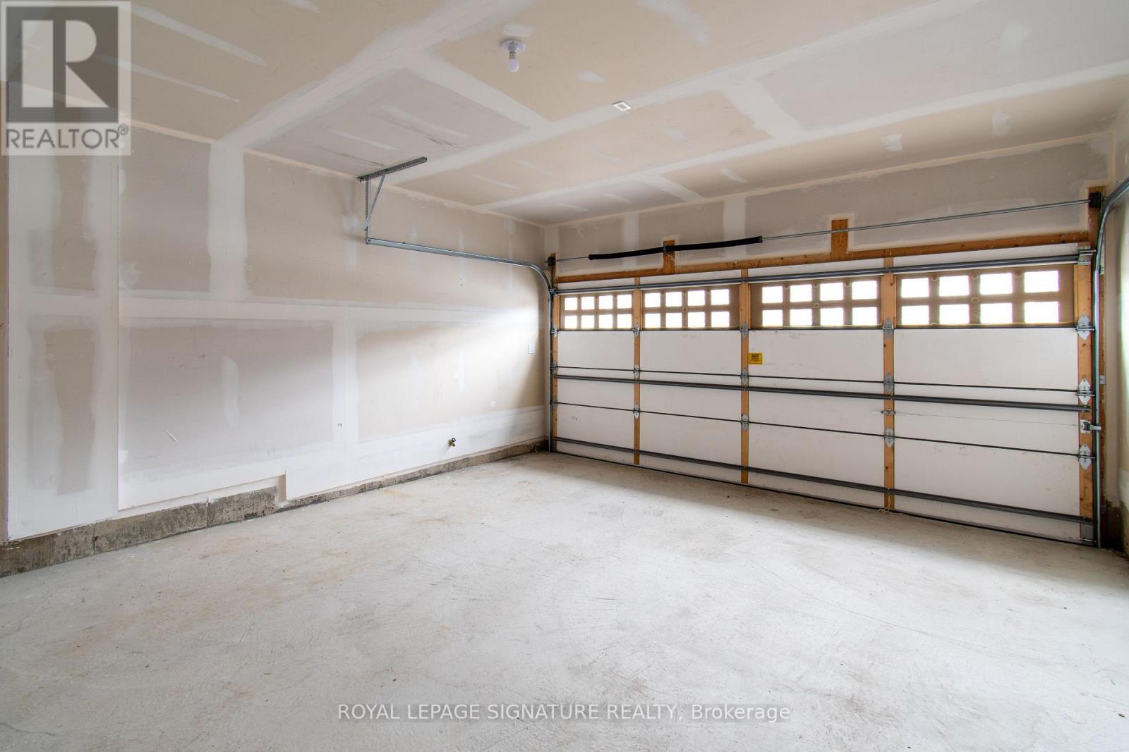 22 Prudhoe Terrace, Barrie, Ontario  L9S 2Z8 - Photo 44 - S12956448