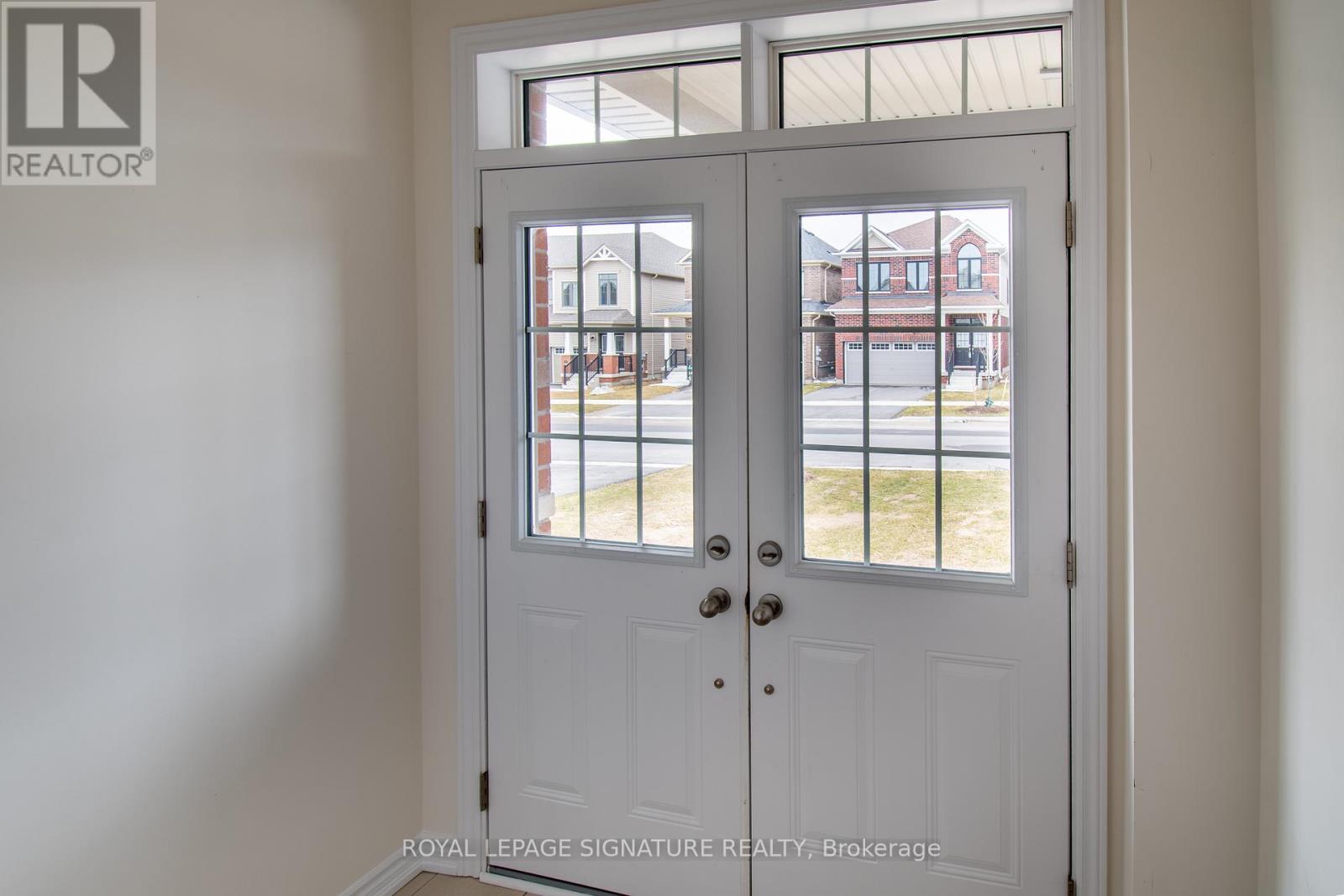 22 Prudhoe Terrace, Barrie, Ontario  L9S 2Z8 - Photo 6 - S12956448