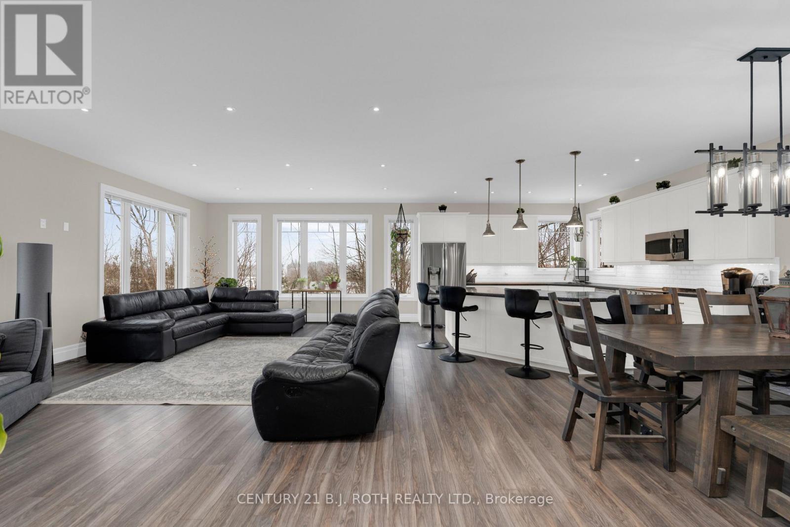 2700 Line 4 N, Oro-Medonte, Ontario  L0L 2L0 - Photo 7 - S12956450