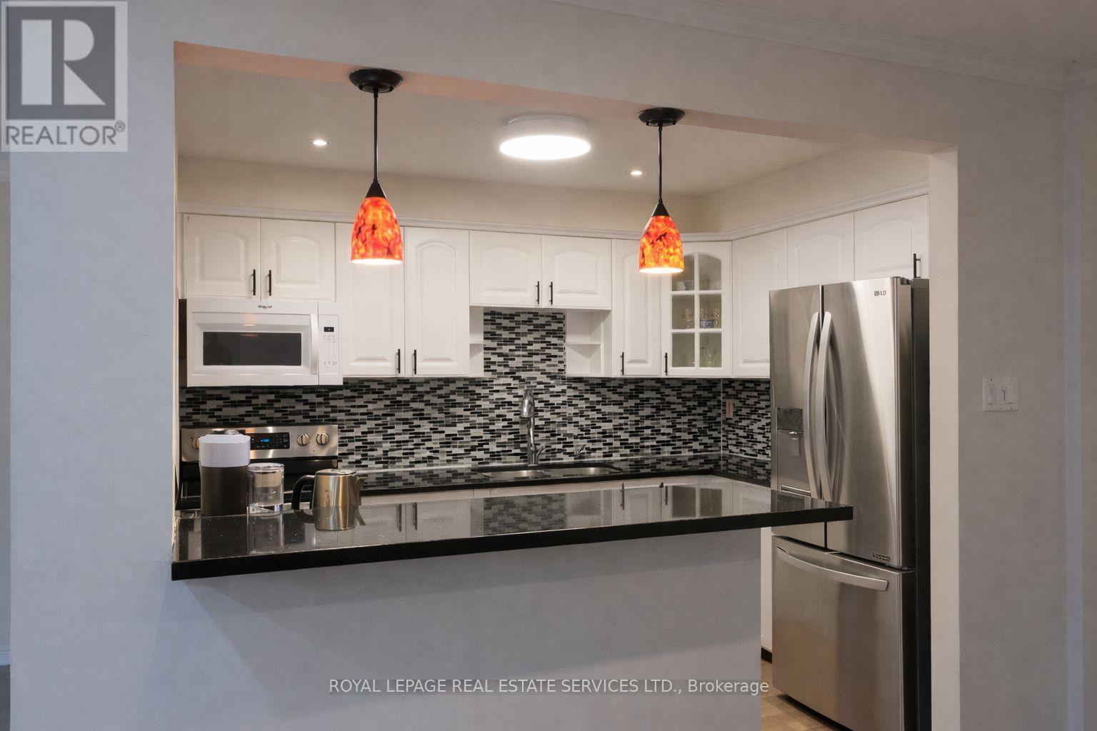 43 - 6449 Glen Erin Drive, Mississauga, Ontario  L5N 2T2 - Photo 7 - W12937780