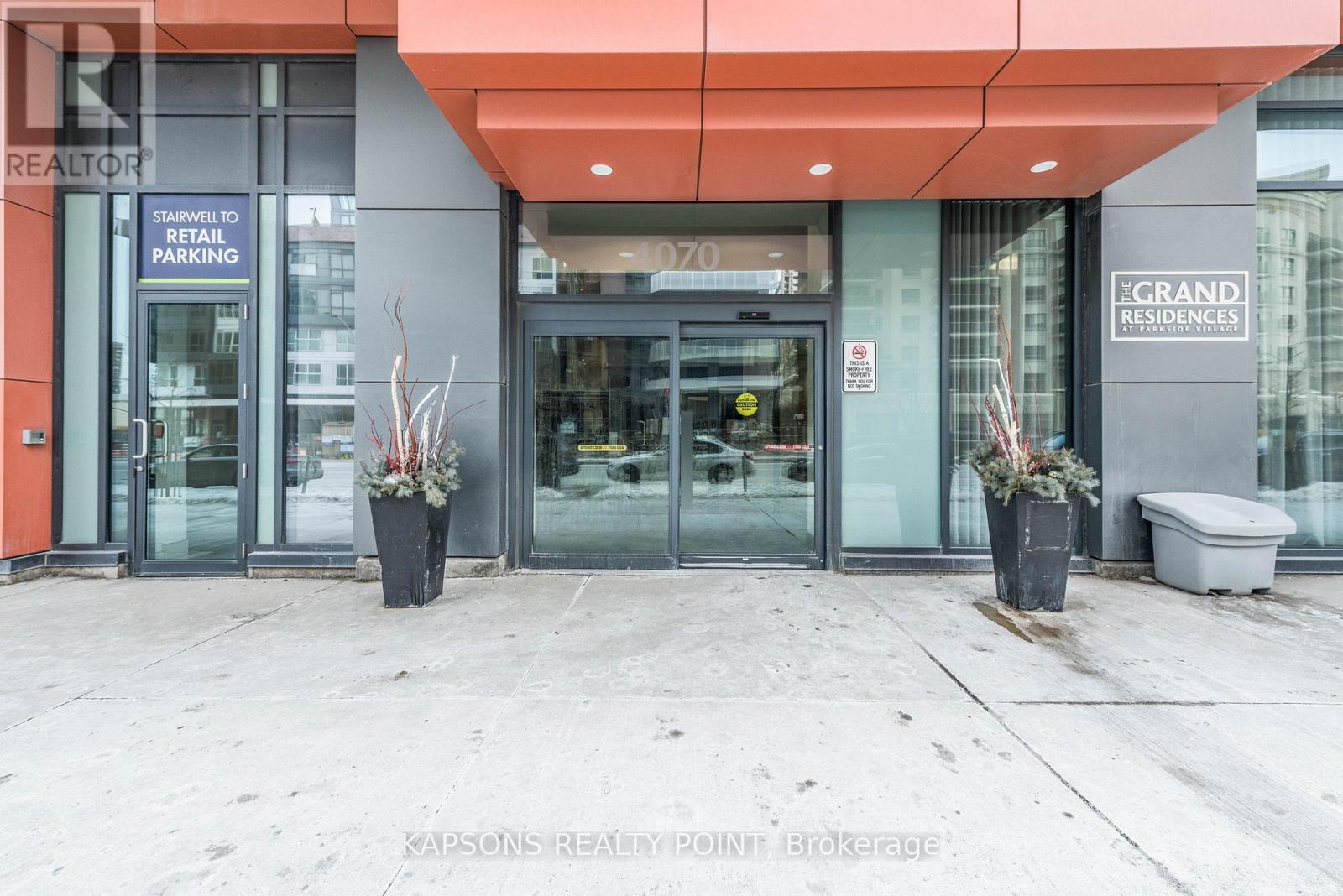 2204 - 4070 Confederation Parkway, Mississauga, Ontario  L5B 0E9 - Photo 2 - W12956442