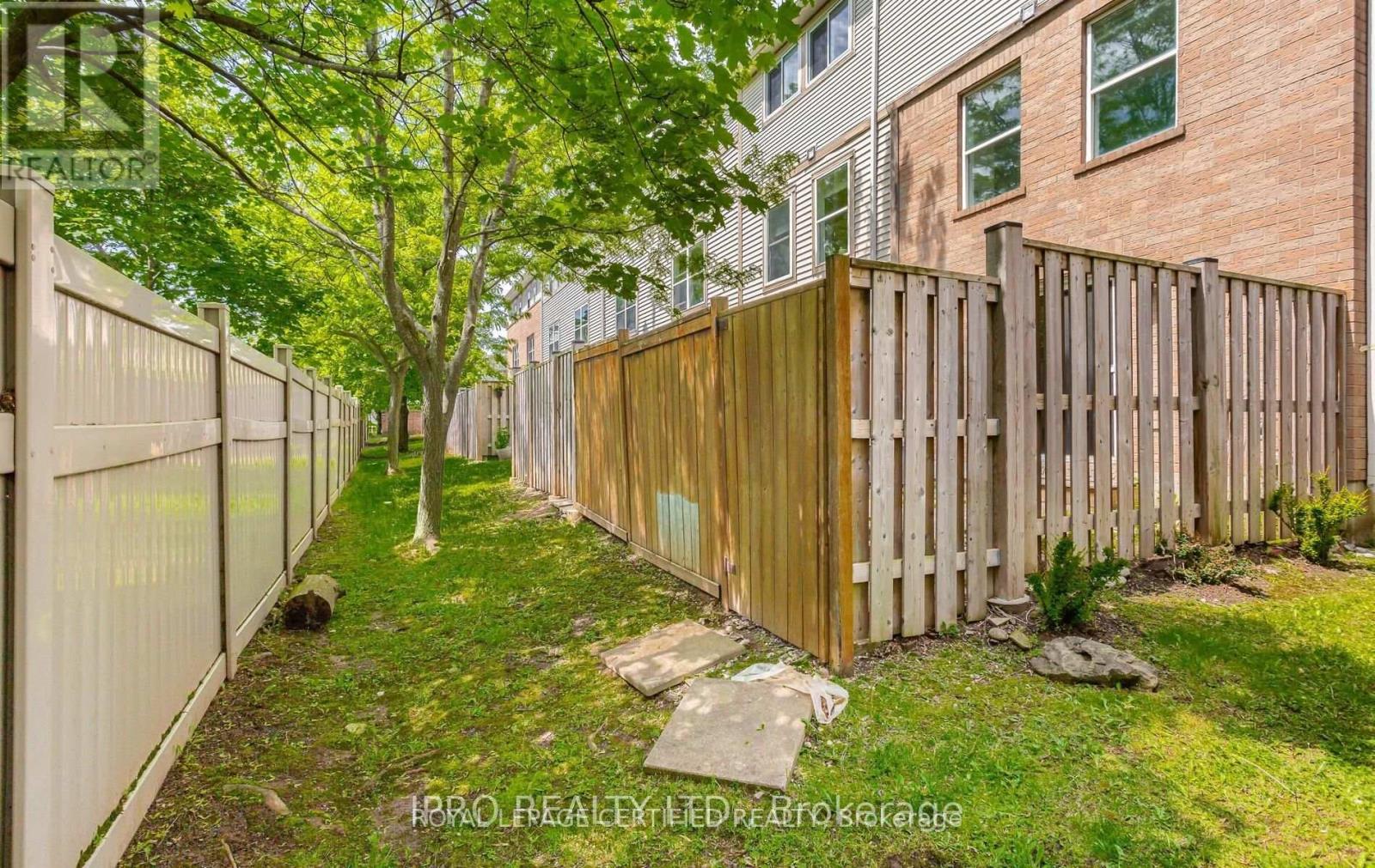 49 - 2531 Northampton Boulevard, Burlington, Ontario  L7M 4H5 - Photo 8 - W12956454