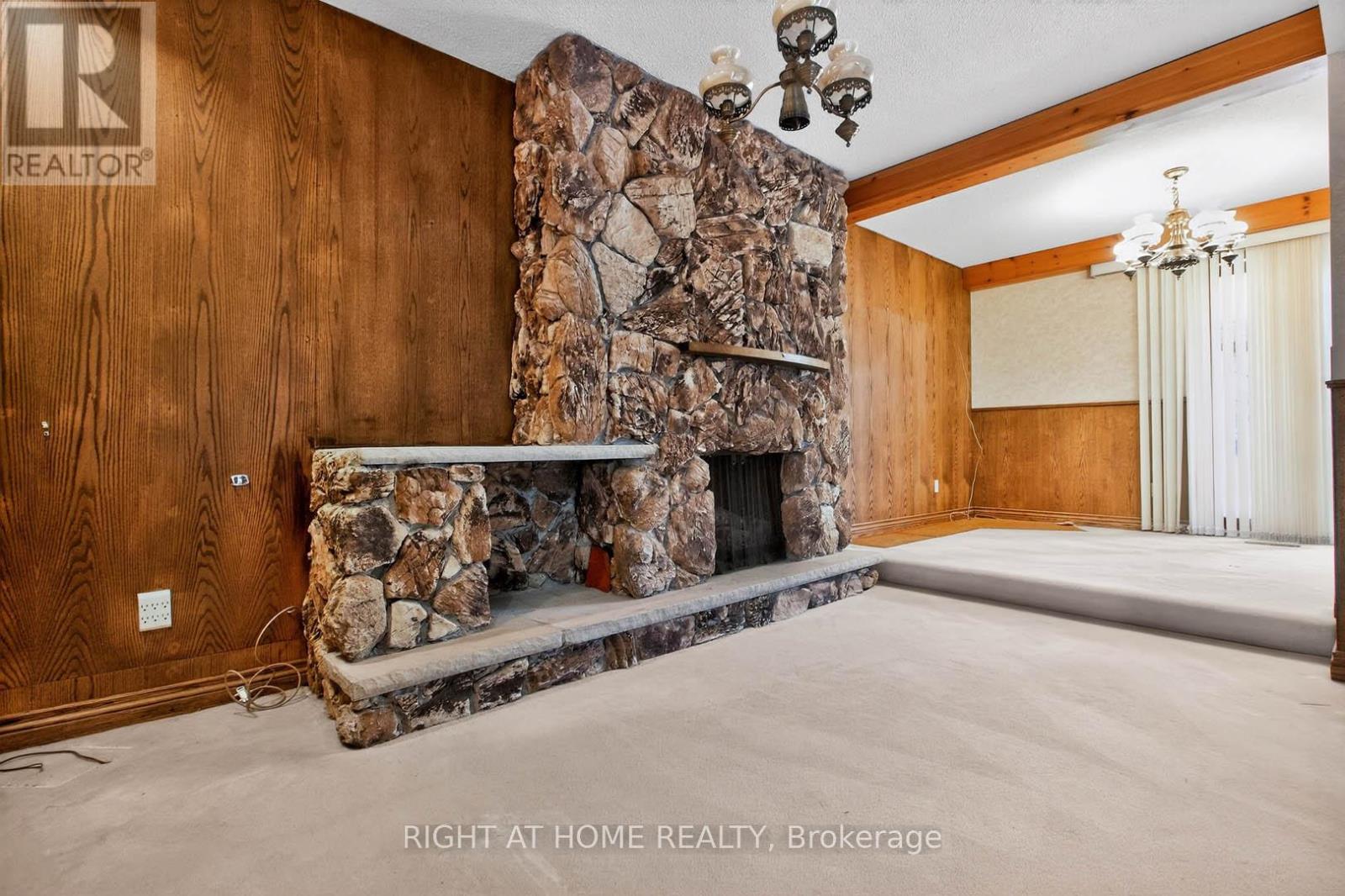 3626 Fieldgate Drive, Mississauga, Ontario  L4X 2J7 - Photo 14 - W12956456