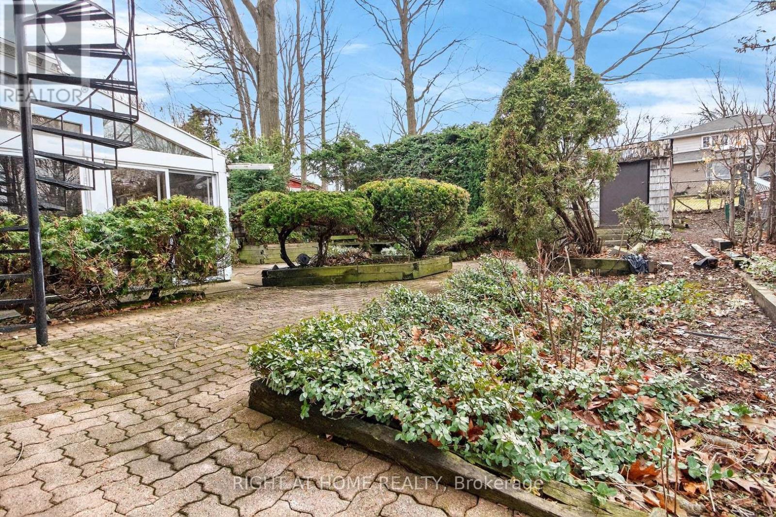 3626 Fieldgate Drive, Mississauga, Ontario  L4X 2J7 - Photo 33 - W12956456