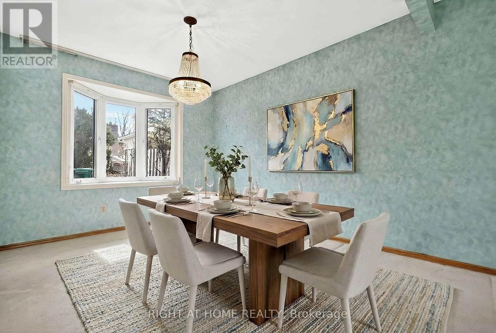 3626 Fieldgate Drive, Mississauga, Ontario  L4X 2J7 - Photo 8 - W12956456