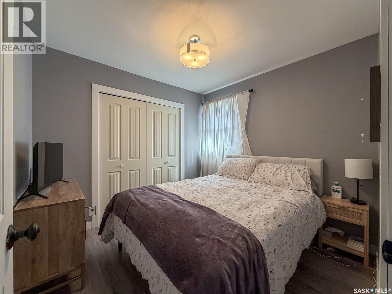 442 Front Street W, Eastend, Saskatchewan  S0N 0T0 - Photo 15 - SK032064