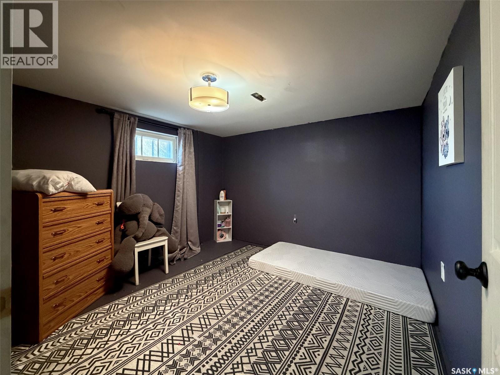 442 Front Street W, Eastend, Saskatchewan  S0N 0T0 - Photo 26 - SK032064