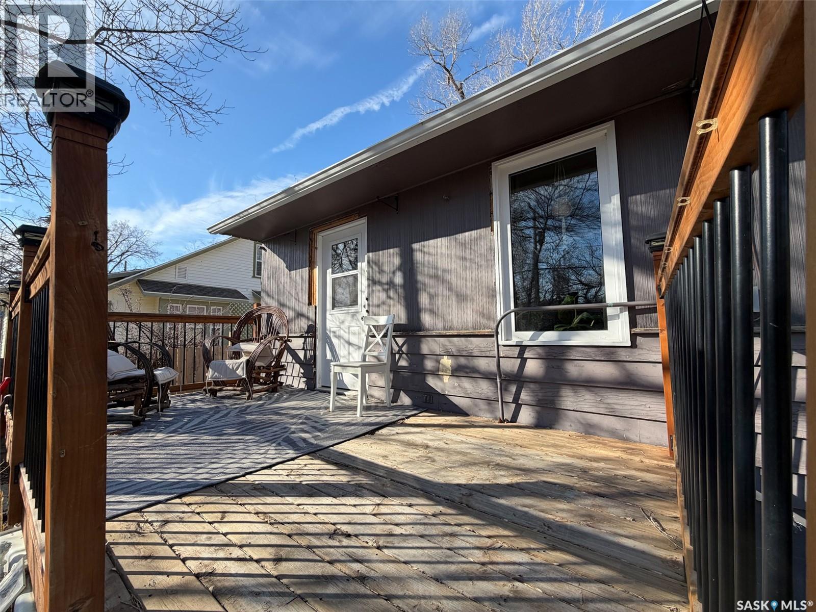 442 Front Street W, Eastend, Saskatchewan  S0N 0T0 - Photo 37 - SK032064