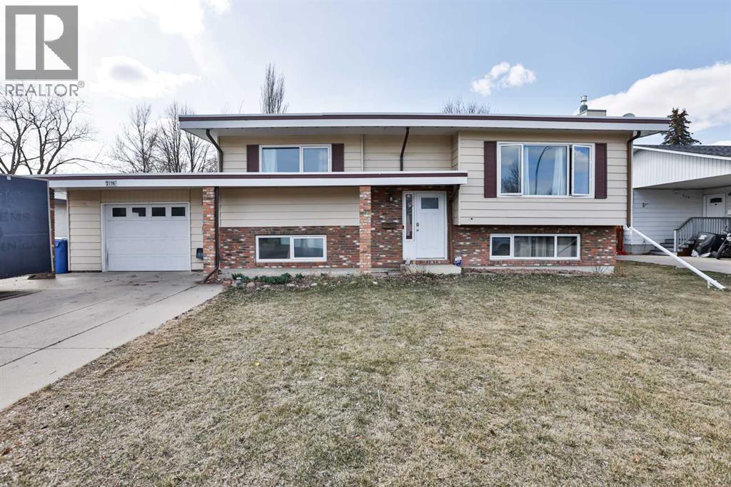 2116 10 Street, Coaldale, Alberta  T1M 1B6 - Photo 1 - A2298278