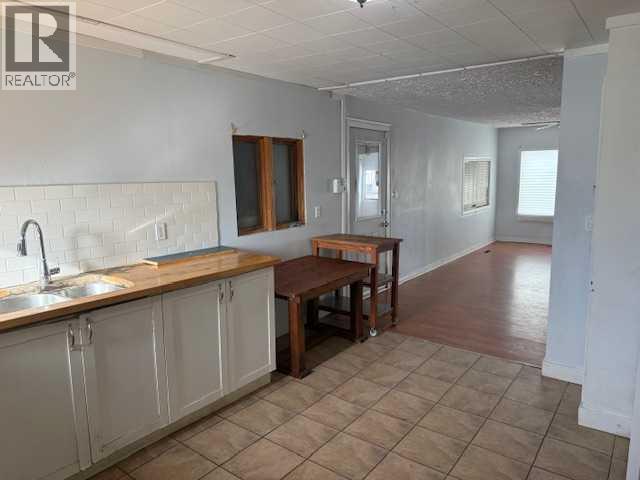 899 3 Avenue W, Drumheller, Alberta  T0J 0Y3 - Photo 4 - A2291328