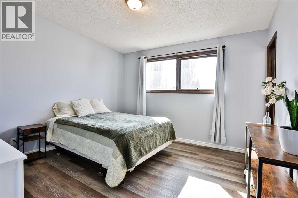 2116 10 Street, Coaldale, Alberta  T1M 1B6 - Photo 11 - A2298278