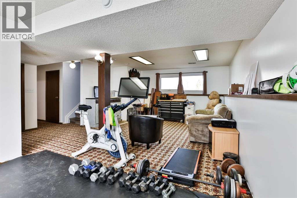 2116 10 Street, Coaldale, Alberta  T1M 1B6 - Photo 17 - A2298278