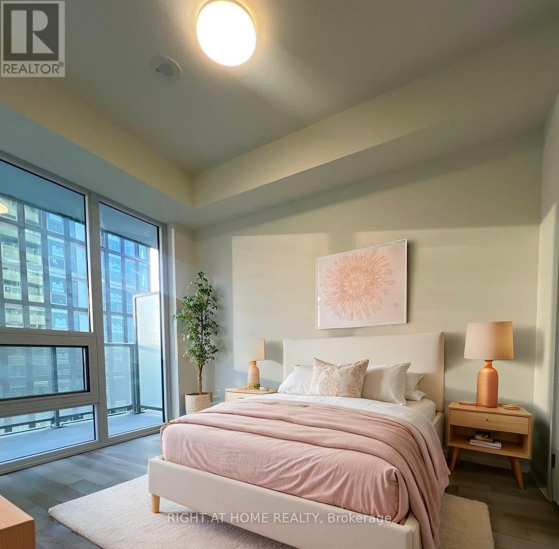 1812 - 15 Wellington Street, Kitchener, Ontario  N2G 0E3 - Photo 5 - X12956458