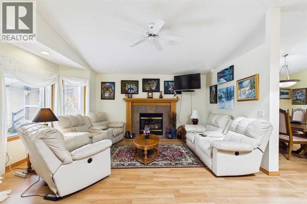 535 Cimarron Point, Okotoks, Alberta  T1S 1S6 - Photo 3 - A2297911