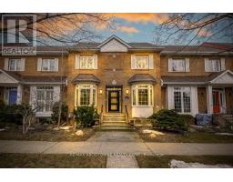 21 CHISHOLM STREET, Oakville, Ontario