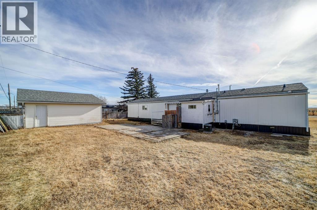 319 Minto Street, Granum, Alberta  T0L 1A0 - Photo 26 - A2285997
