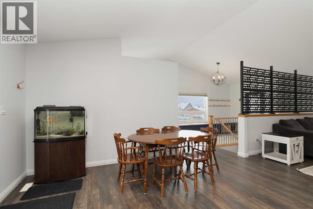 144 Beaveridge Close, Fort Mcmurray, Alberta  T9H 2V7 - Photo 10 - A2292617