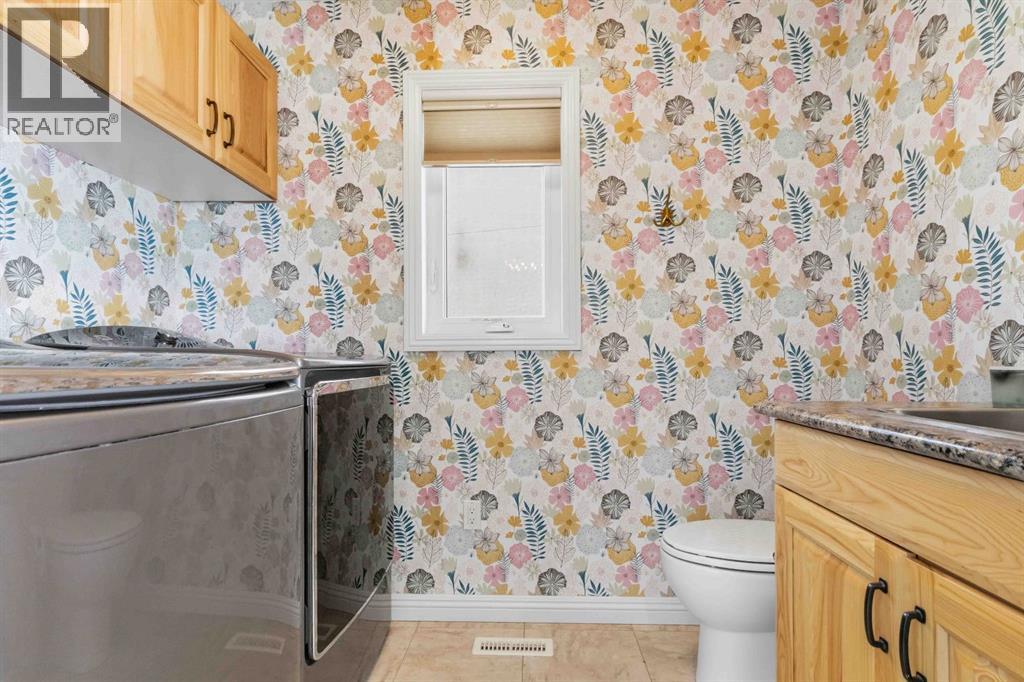 144 Beaveridge Close, Fort Mcmurray, Alberta  T9H 2V7 - Photo 15 - A2292617