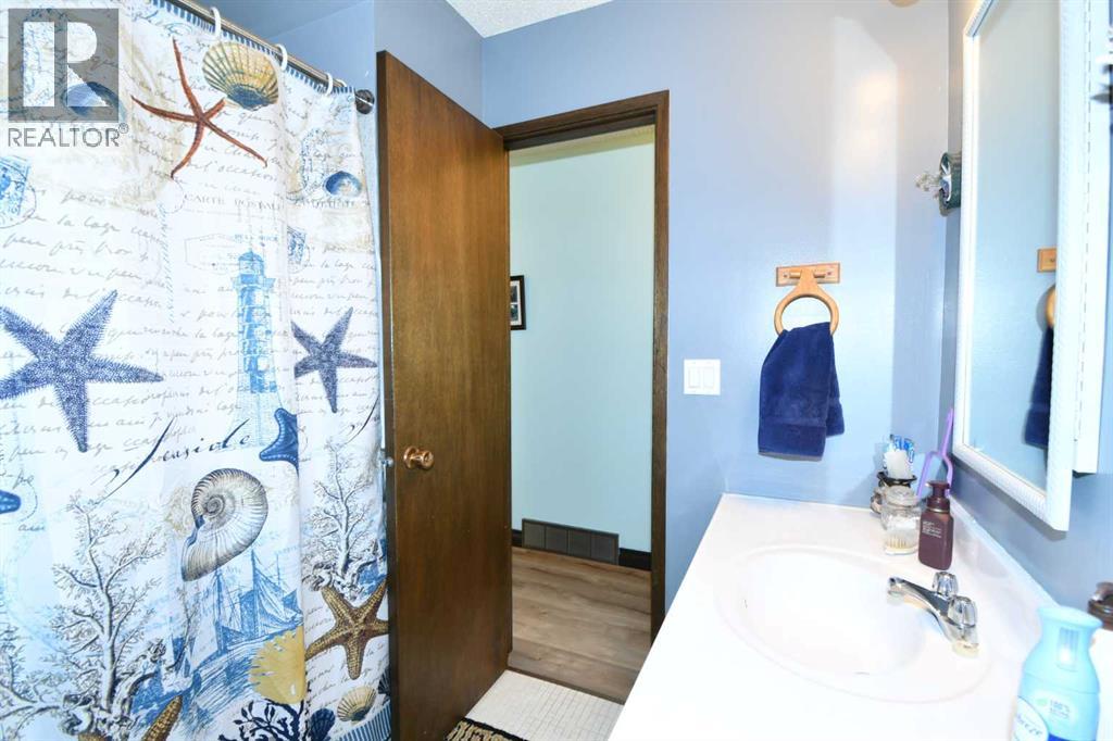 721 5 Avenue E, Bassano, Alberta  T0J 0B0 - Photo 21 - A2298955