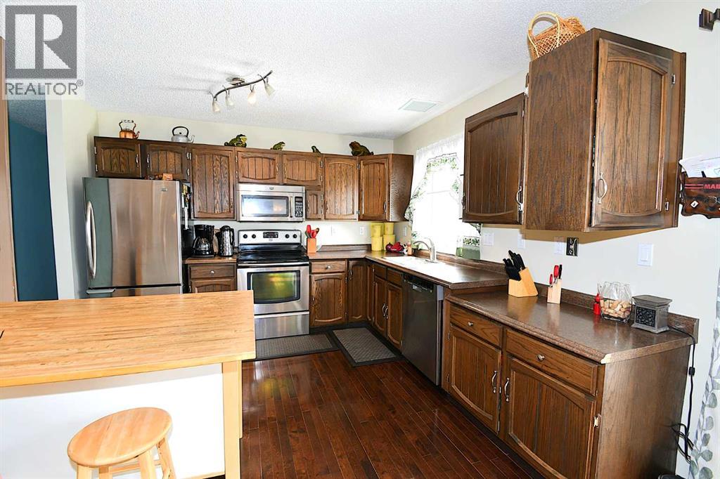 721 5 Avenue E, Bassano, Alberta  T0J 0B0 - Photo 5 - A2298955