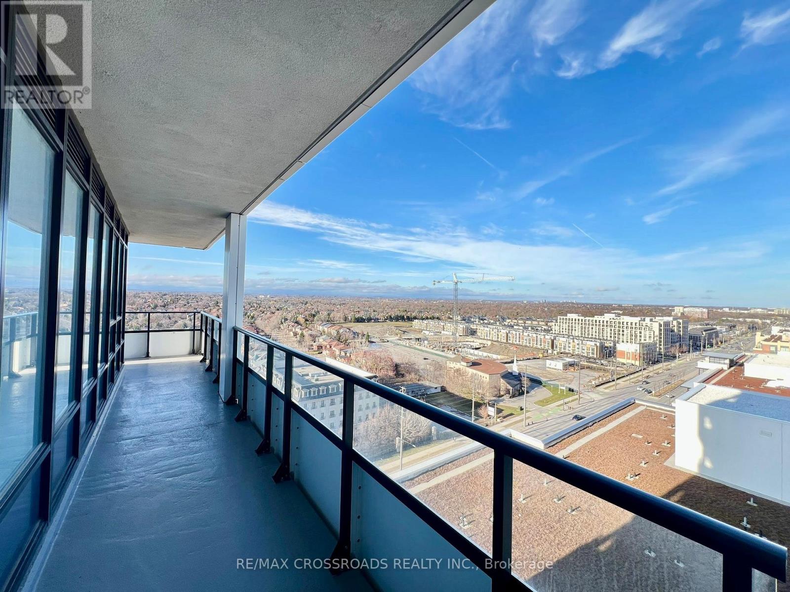 1710 - 38 Water Walk Drive, Markham, Ontario  L3R 6M8 - Photo 28 - N12956054