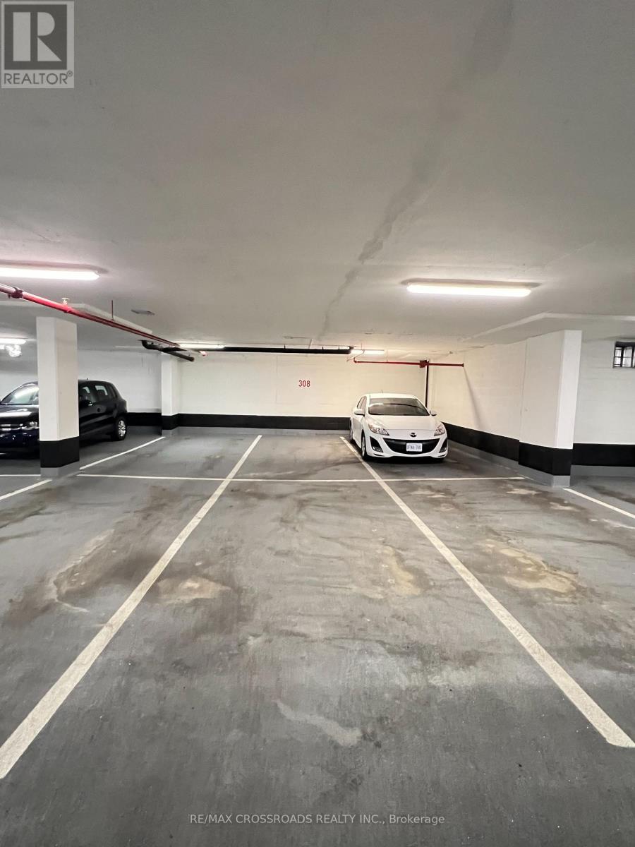 1710 - 38 Water Walk Drive, Markham, Ontario  L3R 6M8 - Photo 45 - N12956054