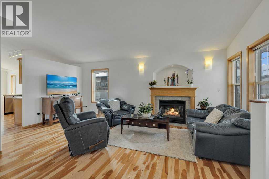 118 Duval Crescent, Red Deer, Alberta  T4R 2Z2 - Photo 8 - A2298426