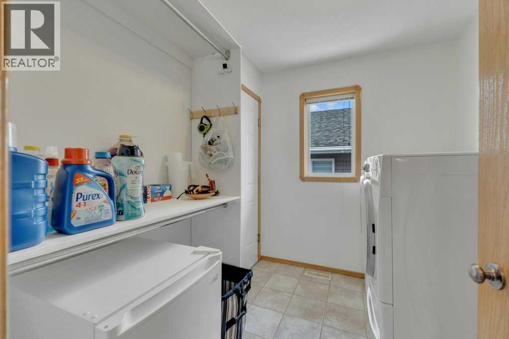 118 Duval Crescent, Red Deer, Alberta  T4R 2Z2 - Photo 7 - A2298426