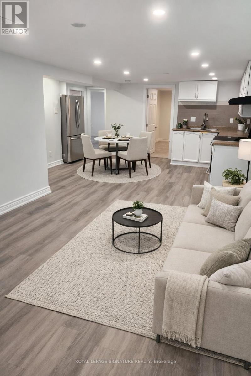 43 Mcintyre Crescent, Halton Hills, Ontario  L7G 1N5 - Photo 2 - W12923660