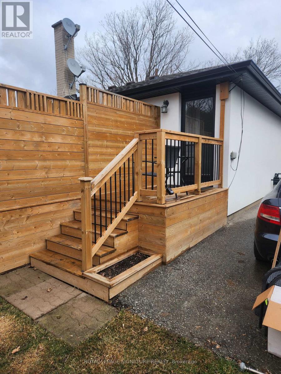 43 Mcintyre Crescent, Halton Hills, Ontario  L7G 1N5 - Photo 11 - W12923660