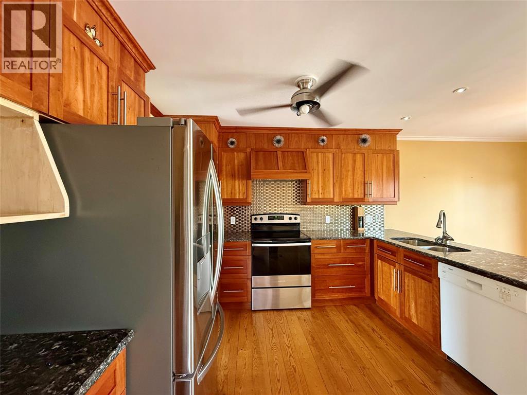 362 Manor Court, St Clair, Ontario  N0N 1G0 - Photo 9 - 26007036